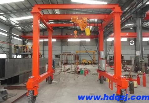 輪胎龍門吊發電機組負荷太重時，推動機的轉數是不是會減緩?